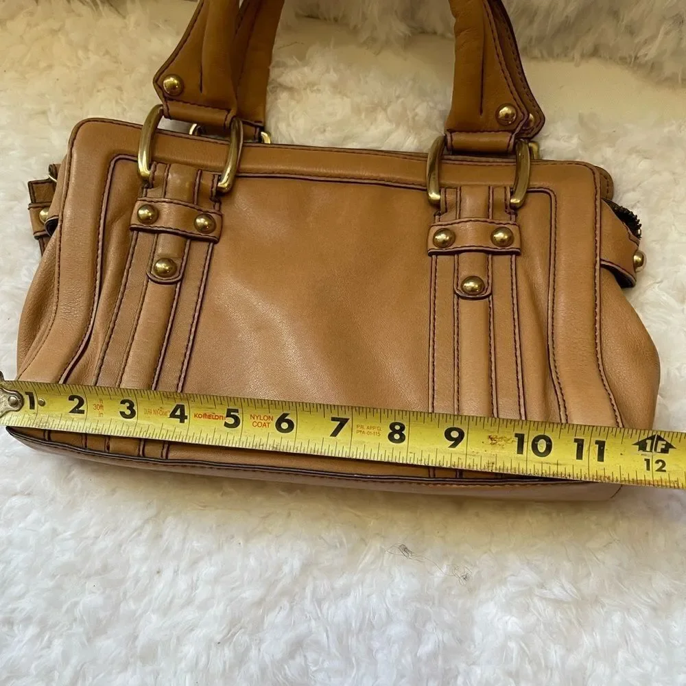 Banana Republic leather medium satchel with gold tone hardwares